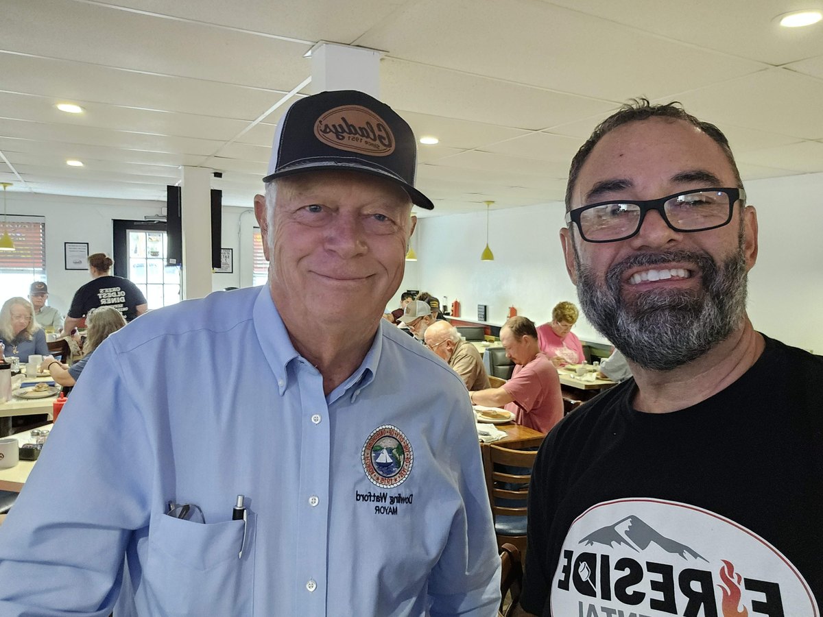 Garr Russell with the mayor of Okeechobee at Gladys' Restaurant